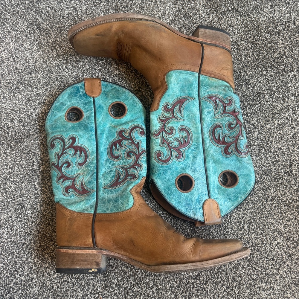 Circle G Women's Honey/ Turquoise Inlay Embroidery Square Toe Boots Size 10 - Picture 4 of 10